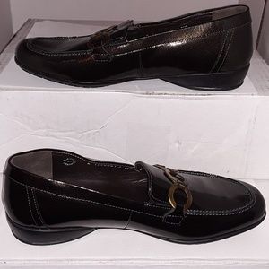 Mephisto Air-Flex patent leather loafer - EUC